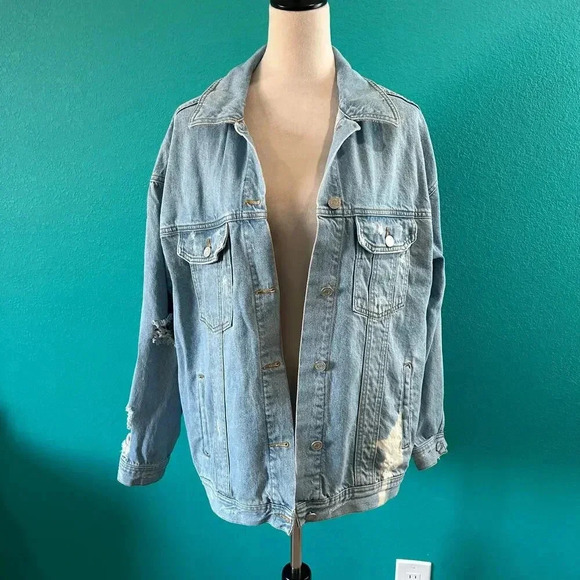 Barbie X Missguided Oversized Blue Acid Wash Denim Jacket Distressed Size 6 - Picture 3 of 10